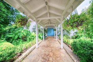 Property entrance - Private Two-Storey Villa with Pool (La Romana)