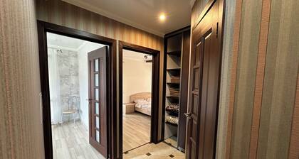 PaulMarie Apartment on Podgorodskaya