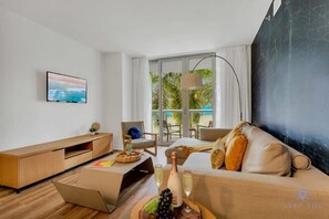 تلفزيون، مكتب