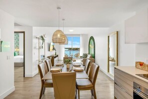 Dining - Hollywood Beach|Front Bay View  - Amazing Pool (Hollywood)