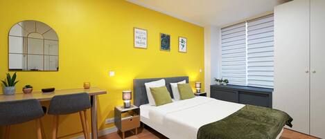 Fer et planche Ă repasser, Wi-Fi, literie fournie