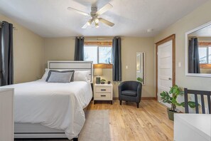 2 habitaciones, tabla de planchar con plancha, cuna de viaje y wifi