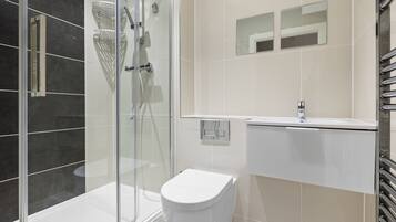 Apartment, Accessible, Private Bathroom | Bathroom