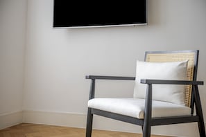 Apartamento, acessível, banheiro privativo | Lounge