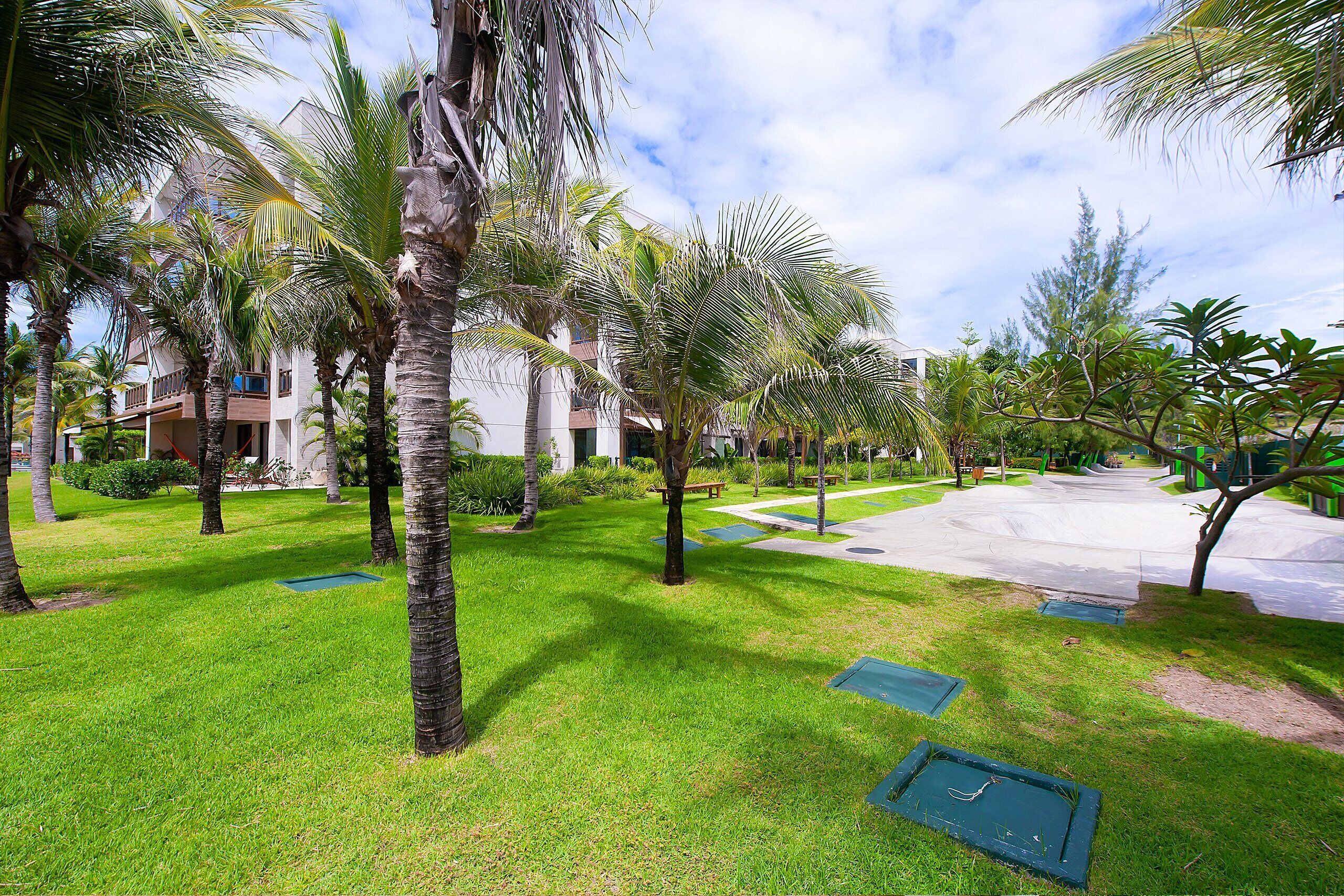 Deluxe Apartment | Property grounds