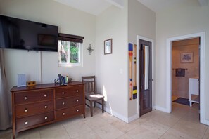 Interior - Good Vibes Only Waterfront Villa /Private Pool/Modern/Sun Decks/Majestic Views! (St Thomas)