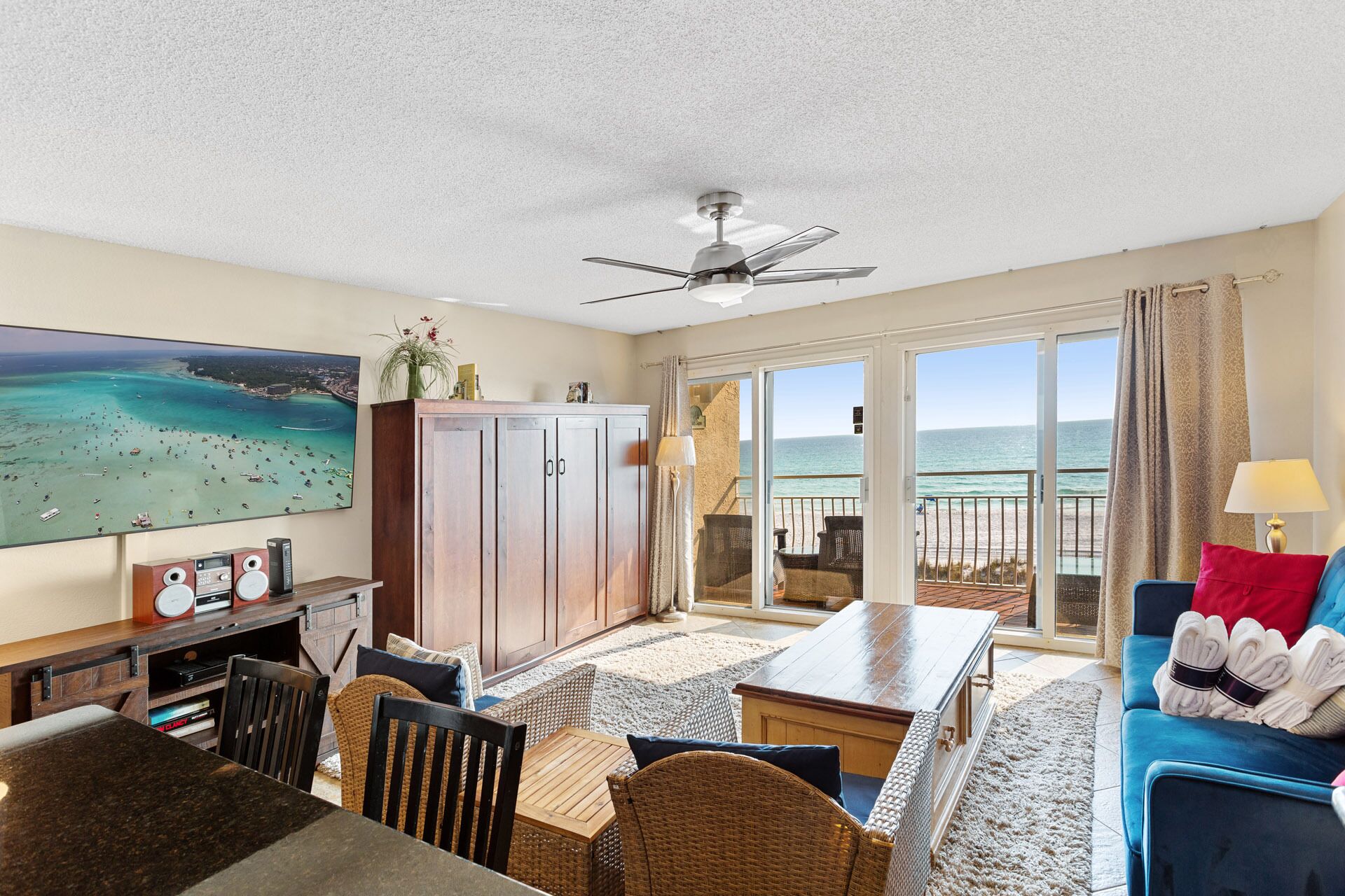 Crystal Sands 214A - Gulf Front, Heated Community Pool, Beach Service Included!