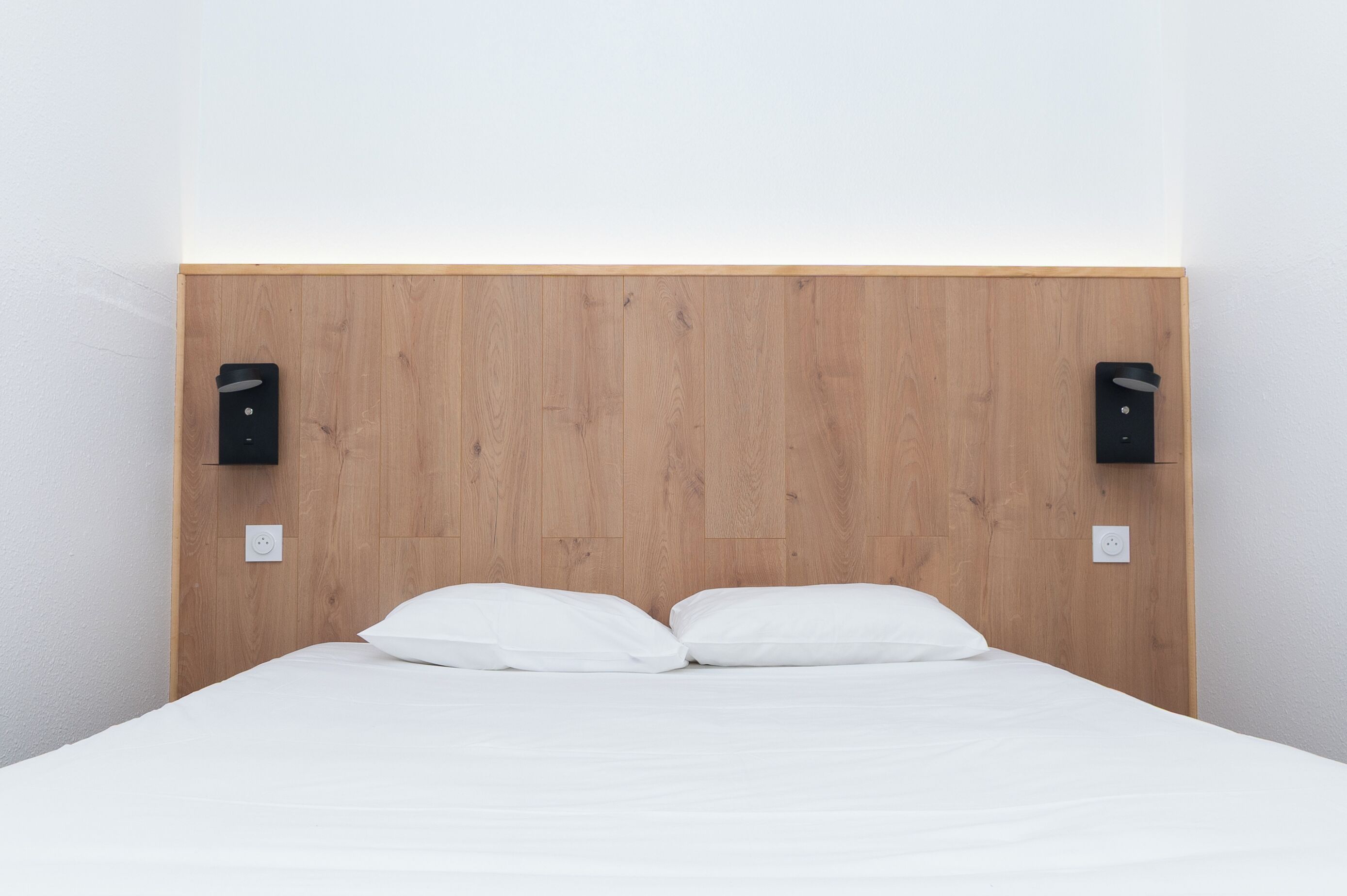 标准房, 1 张双人床 | 办公桌、熨斗/熨衣板、免费 WiFi