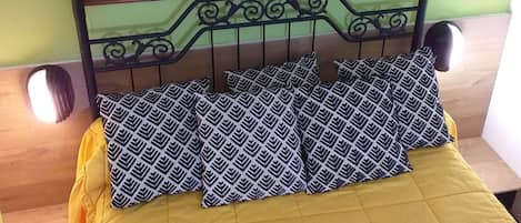 Bureau, fer et planche à repasser, Wi-Fi gratuit