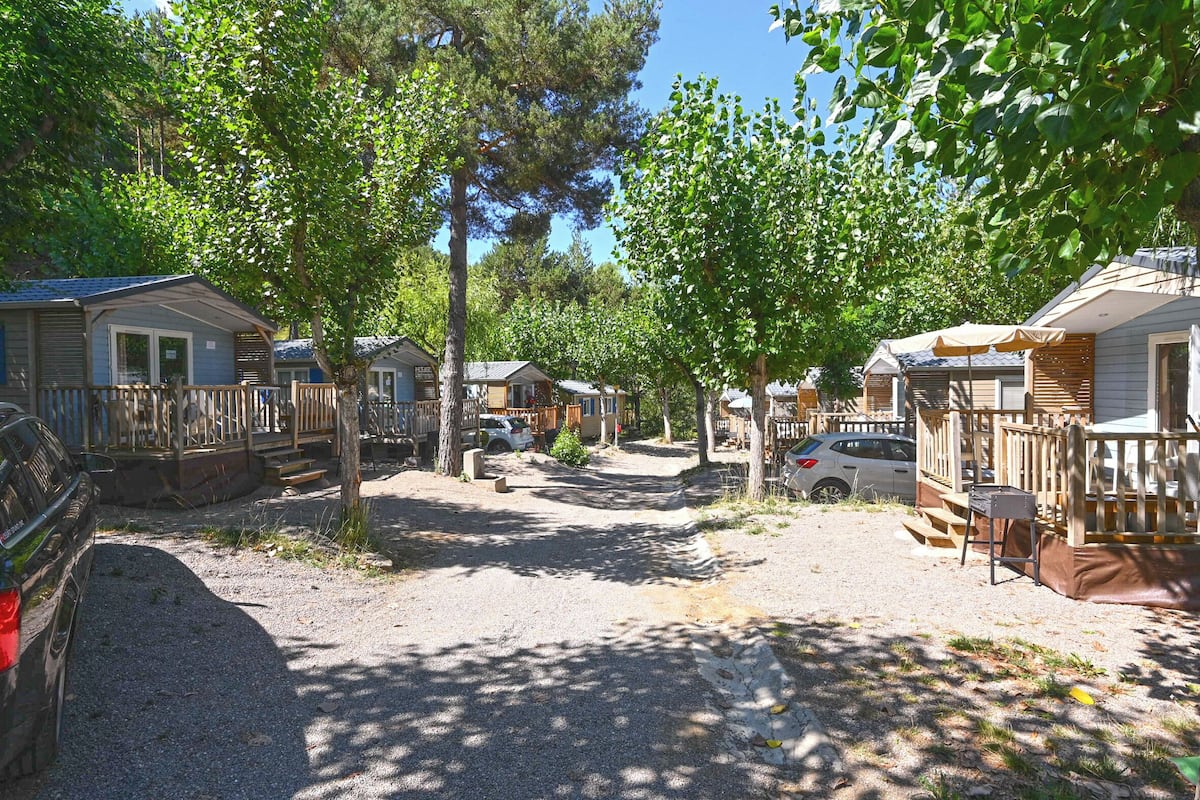 Bungalou econĂČmic | Terrassa o pati