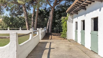 Enceinte de lâhĂ©bergement