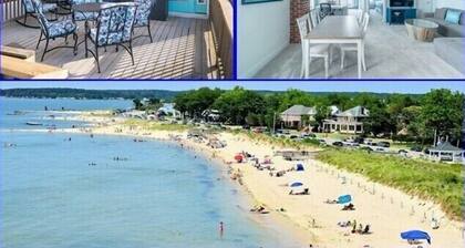 Beach, beach, beach in historic Cape Charles. Lovely 2BR Apt1Block from beach