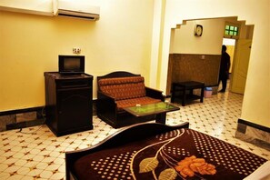 مكواة/لوح كي وواي فاي مجانًا