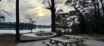 Gorgeous 4BR Home With Panoramic Sunsets & Walking Distance to Private Beach!