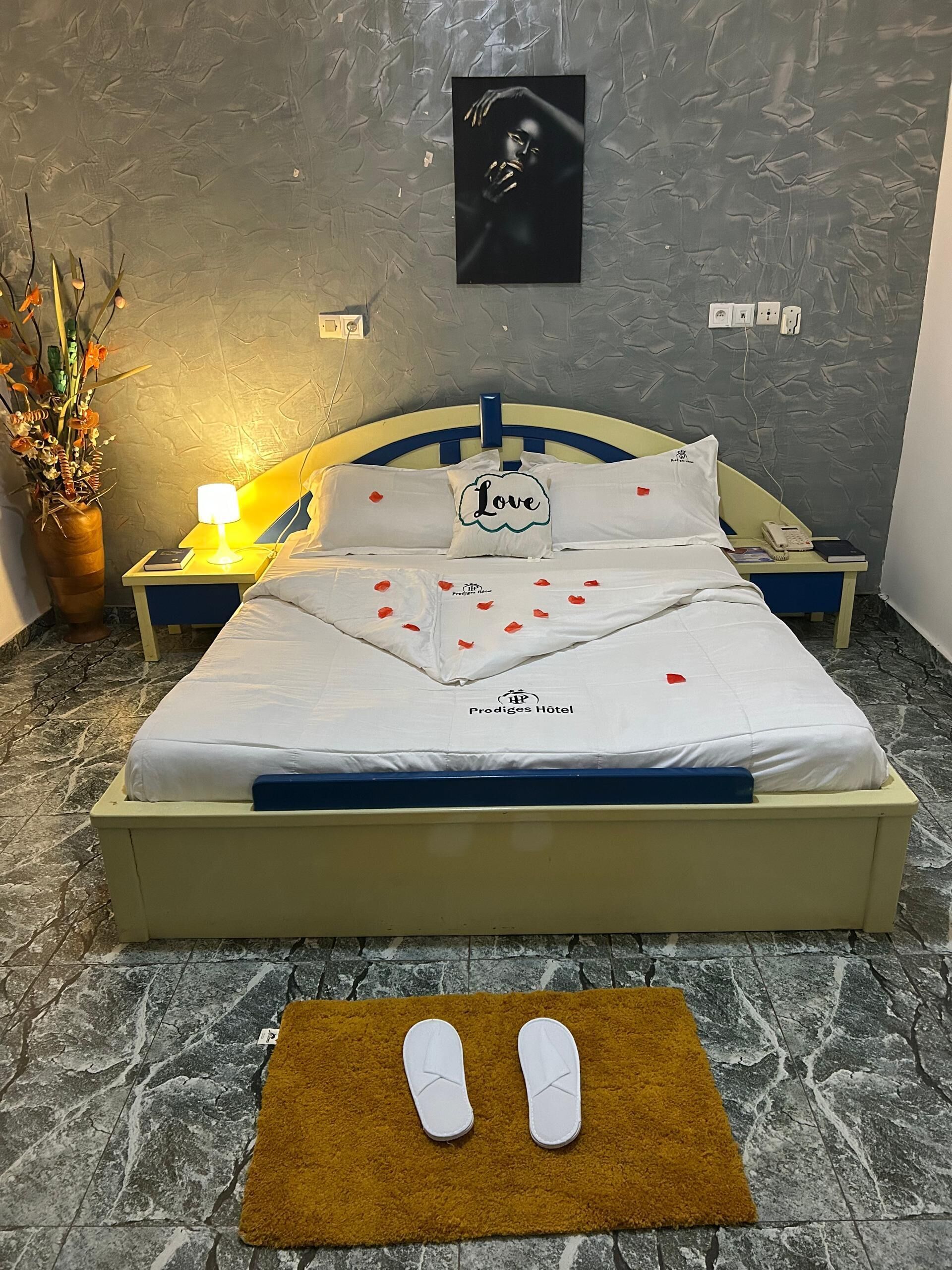 Ropa de cama hipoalergénica y colchones Tempur-Pedic 