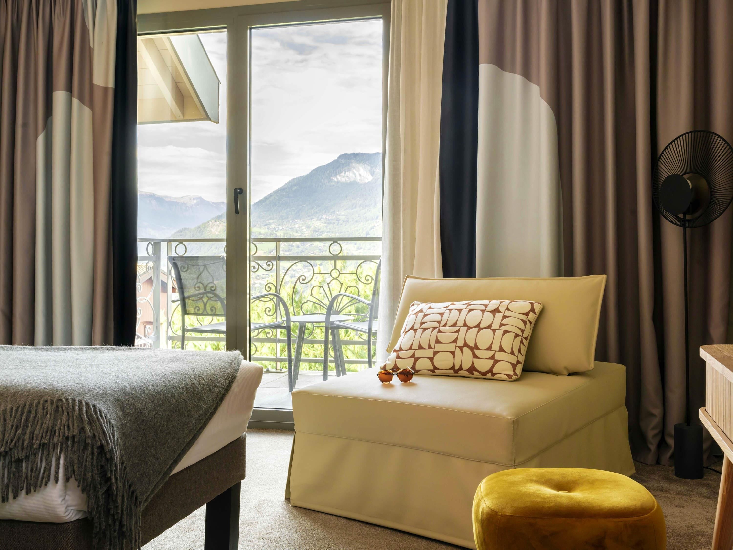 Coffres-forts dans les chambres, rideaux occultants