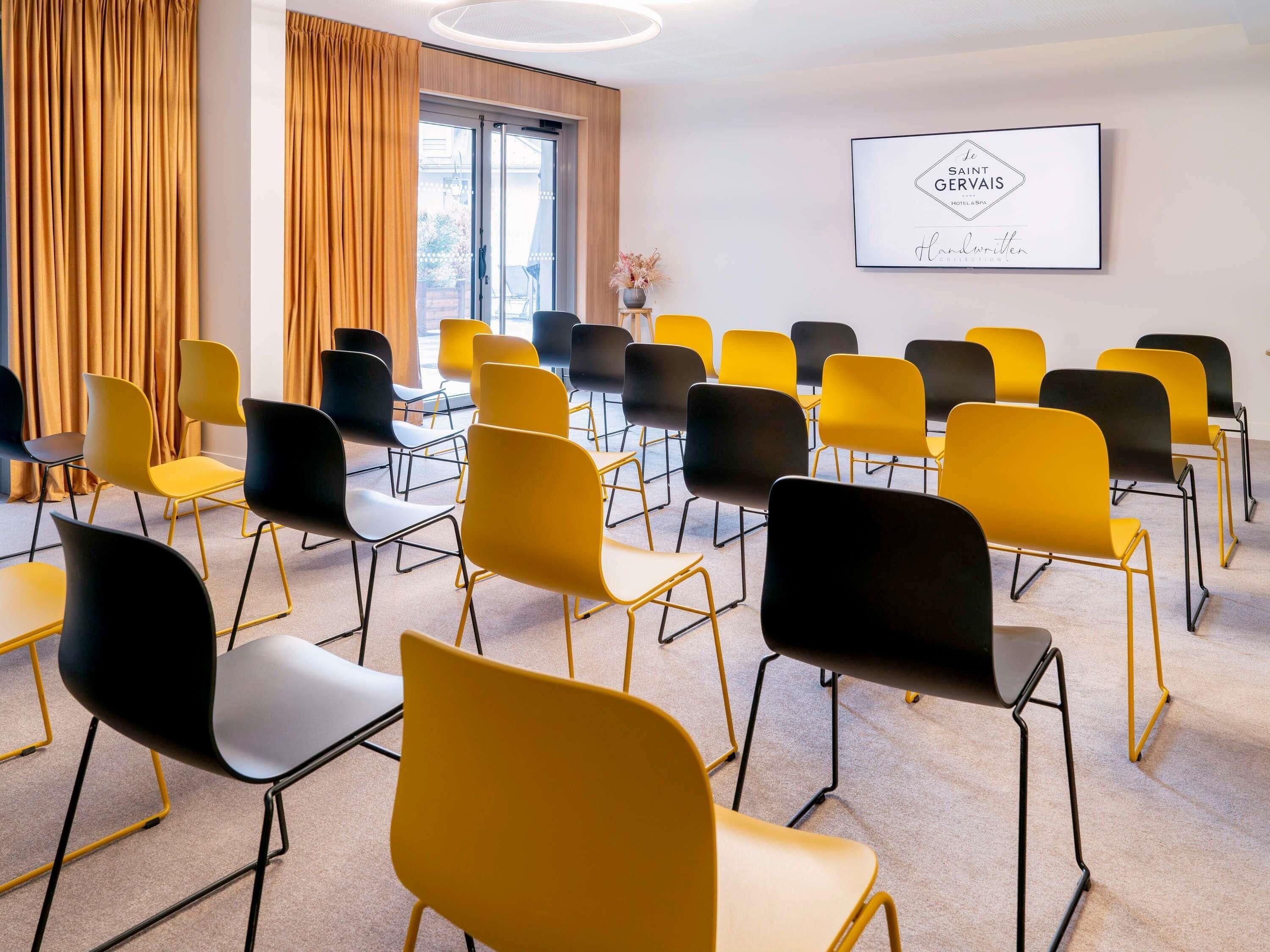 Meeting facility