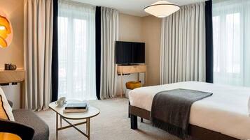 Room, Multiple Beds | In-room safe, blackout curtains, soundproofing, iron/ironing board