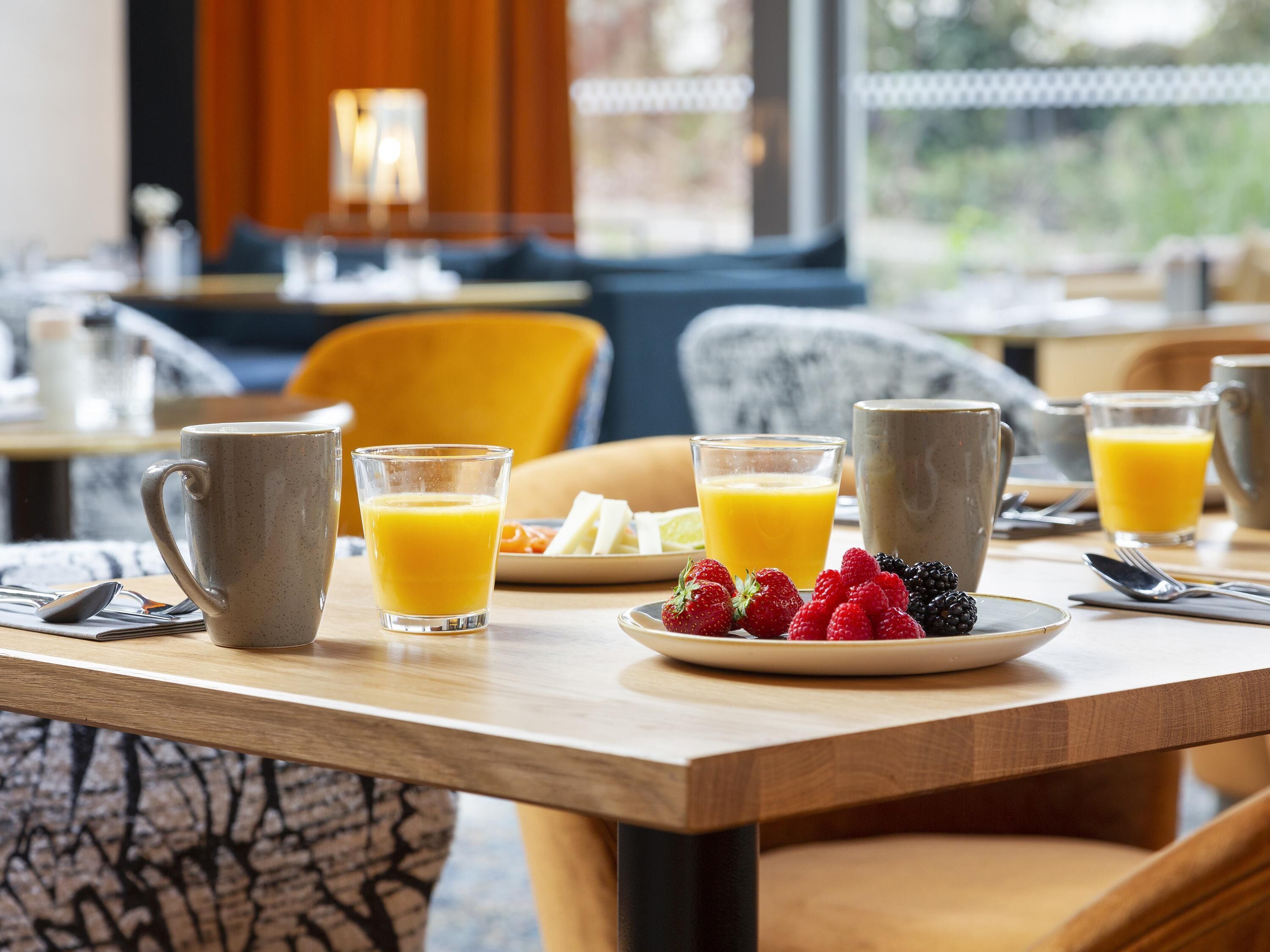 Desayuno buffet todos los días (con cargo)