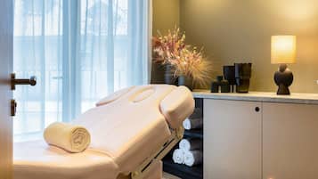 Phòng trị liệu đôi, dịch vụ massage