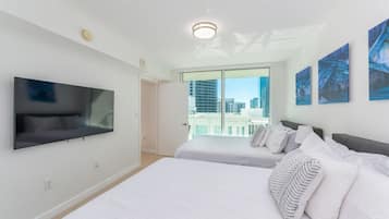 2 habitaciones, escritorio, tabla de planchar con plancha y wifi gratis