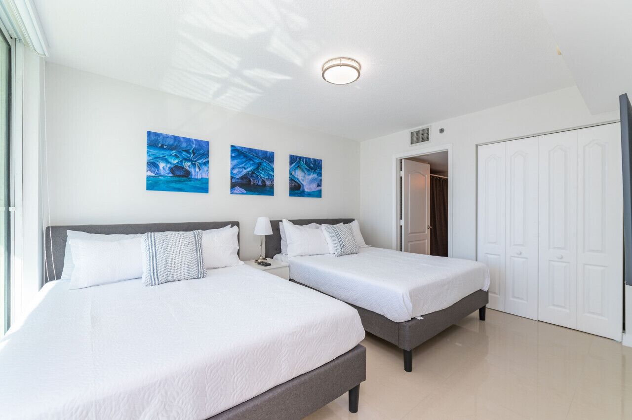 2 chambres, bureau, fer et planche à repasser, Wi-Fi gratuit