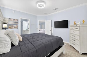 2 dormitoris, escriptori, planxa i posts de planxar i wifi gratuïta 