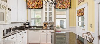 Historic Song Ranch Manor