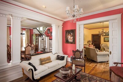 Historic Song Ranch Manor