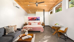 1 室のベッドルーム、WiFi