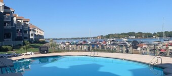 Wonderful Lake Norman Waterfront Condo