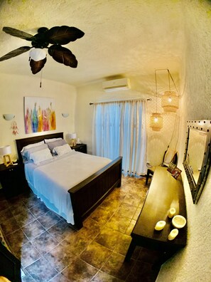 3 slaapkamers, een kluis op de kamer, een strijkplank/strijkijzer