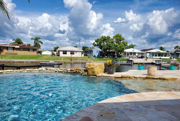 Outdoor pool, a heated pool