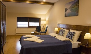 5 bedrooms, iron/ironing board, free WiFi, bed sheets - Cozy villa with fireplace - only 9 km. from the ski slopes! (Beli Iskar)