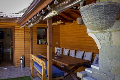 Cozy villa with fireplace - only 9 km. from the ski slopes!