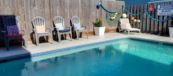 Bring your Big Group, 12 BR/8 BA, Private Pool, Walk to the Beach!