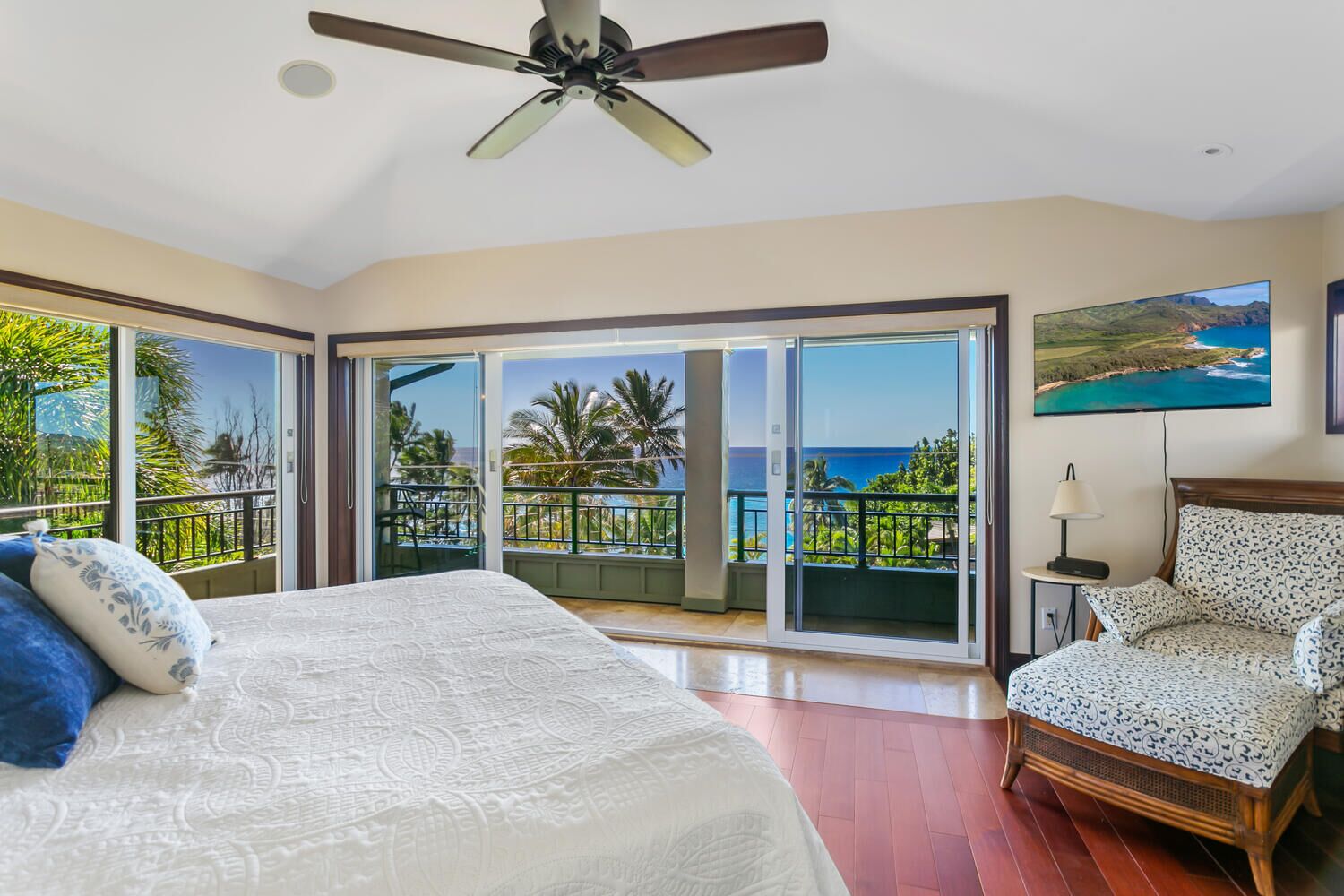 5 bedrooms, desk, iron/ironing board, free WiFi