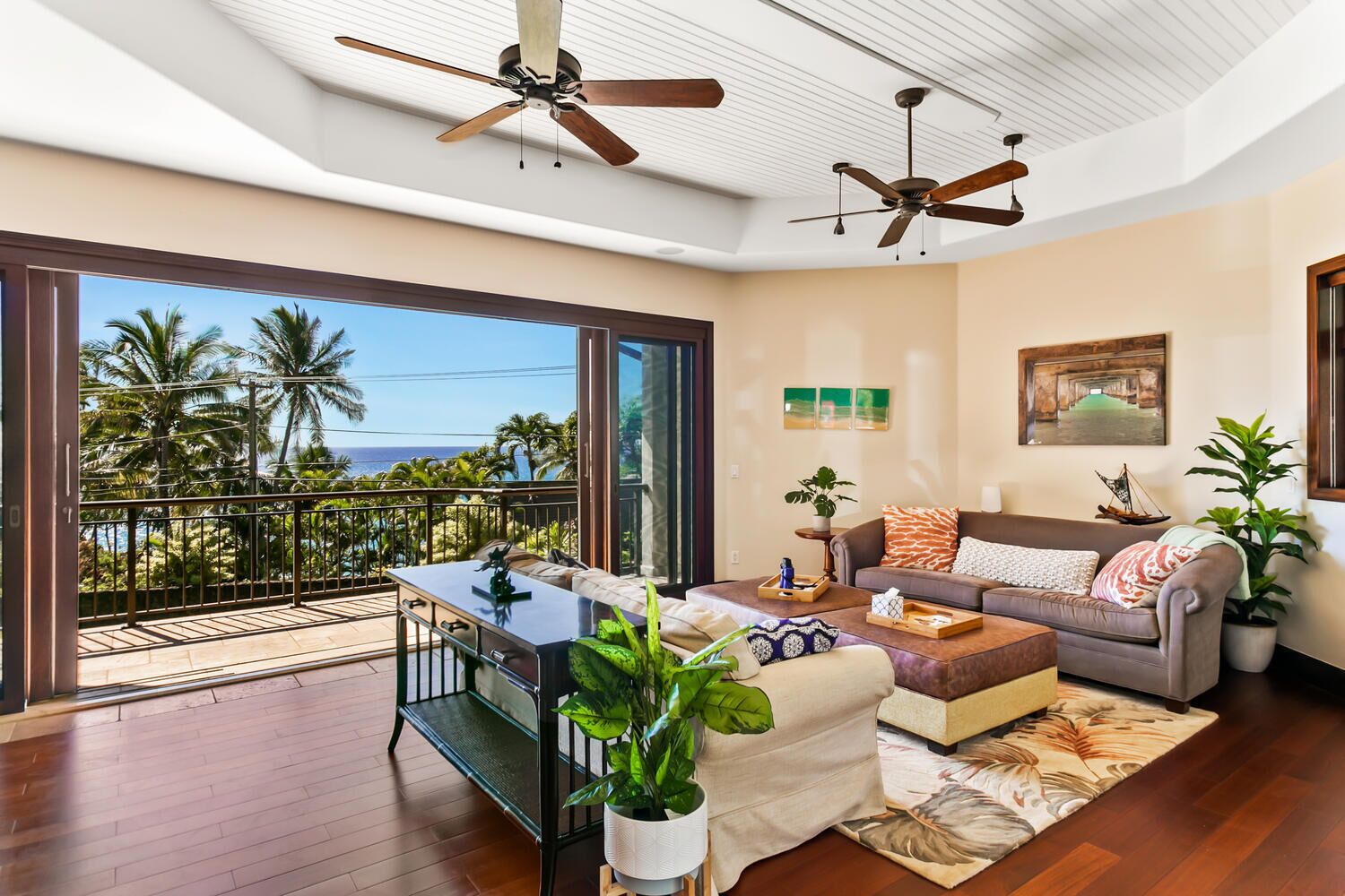 Smart-TV, Kamin, DVD-Player, Tischfußball