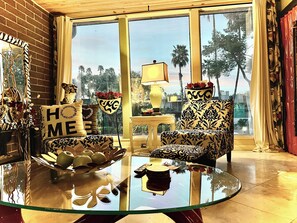 Smart TV - BEST LOCATION! Modern, sexy, contemporary designer condo with GREAT SUNNY PATIO! (Scottsdale)