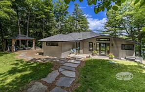 Exterior - 4 bed, 2 bath on Brandy Lake in Port Carling, New Build! (Port Carling)