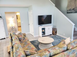 Smart TV, DVD player