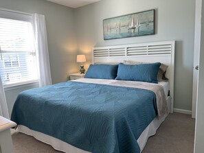 3 makuuhuonetta, silitysrauta/-lauta, vauvan matkasänky, ilmainen Wi-Fi