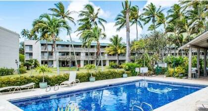 Molokai Island Retreat - Amazing Ocean Views!