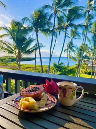 Molokai Island Retreat Wavecrest- Ocean Views