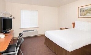 Standard Room | Free WiFi, bed sheets - LikeHome Extended Stay Hotel Columbus (Columbus)