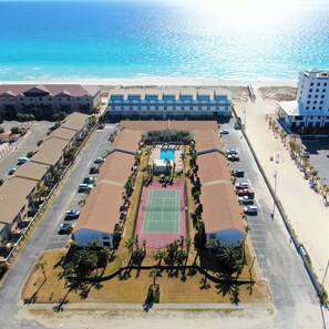 Exterior - Oceanfront 3bed/ 3bath with Loads of Fun Things Inside! (Navarre)