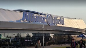 The exterior of a large, modern building with the sign 'Allianz Field'. - Quaint Studio Space, right next to Macalester College, 5 miles uptown/downtown (Saint Paul)
