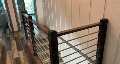 Claytor Lake Lakeview Home