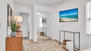 3 bedrooms, iron/ironing board, travel crib, WiFi