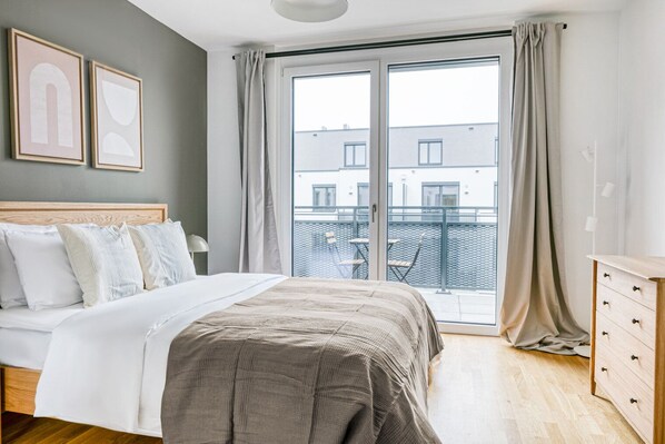 2 chambres, fer et planche à repasser, Wi-Fi, draps fournis